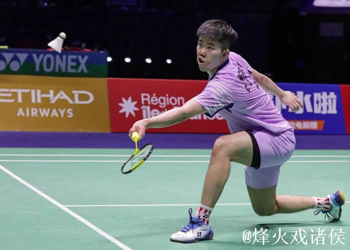 石宇奇2-1战胜翁泓阳 晋级世锦赛4强 石宇奇2-1战胜翁泓阳 晋级世锦赛4强